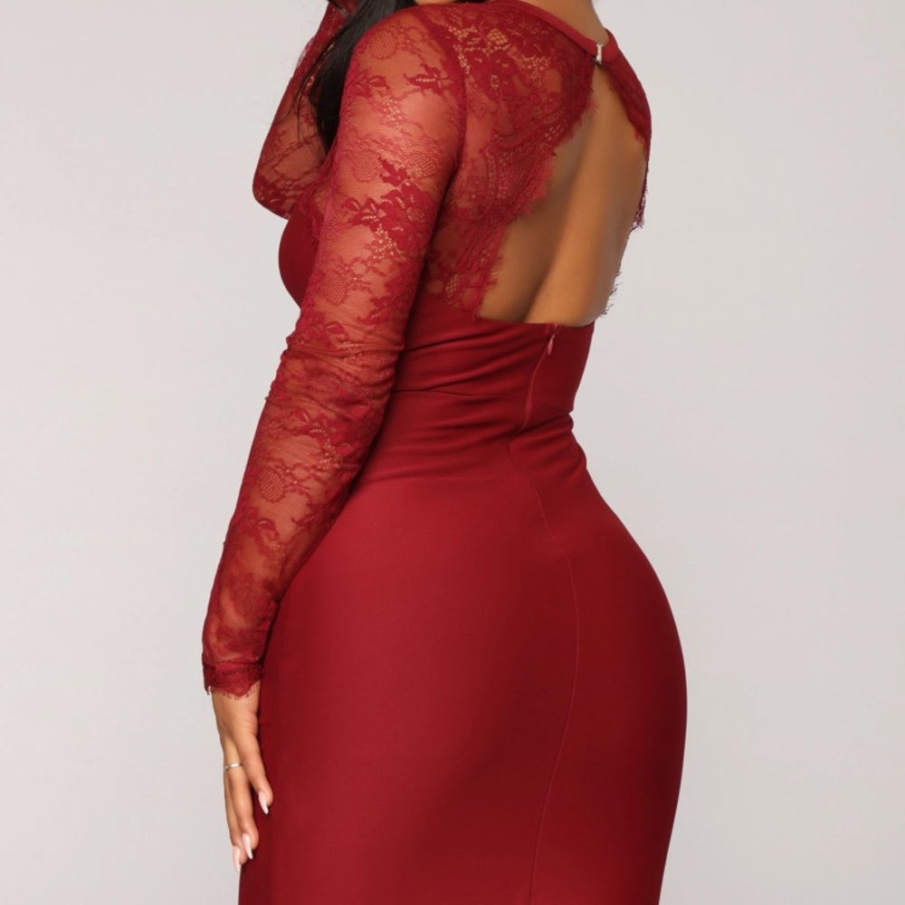 FN “Case of Lovers Lace Dress” ❤️ - Picture 7 of 8